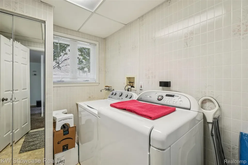 474 Beverly Island Drive Waterford Charter Township MI 48328