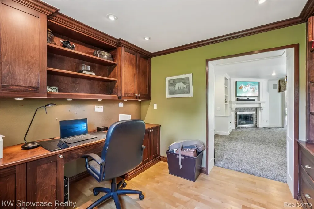 474 Beverly Island Drive Waterford Charter Township MI 48328