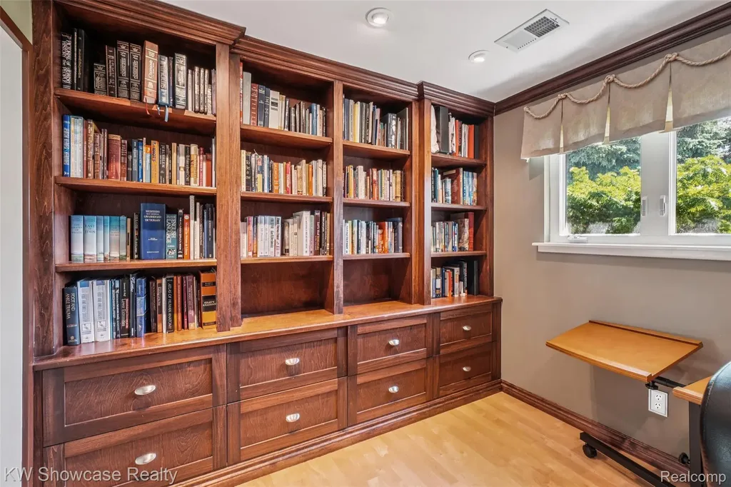 474 Beverly Island Drive Waterford Charter Township MI 48328