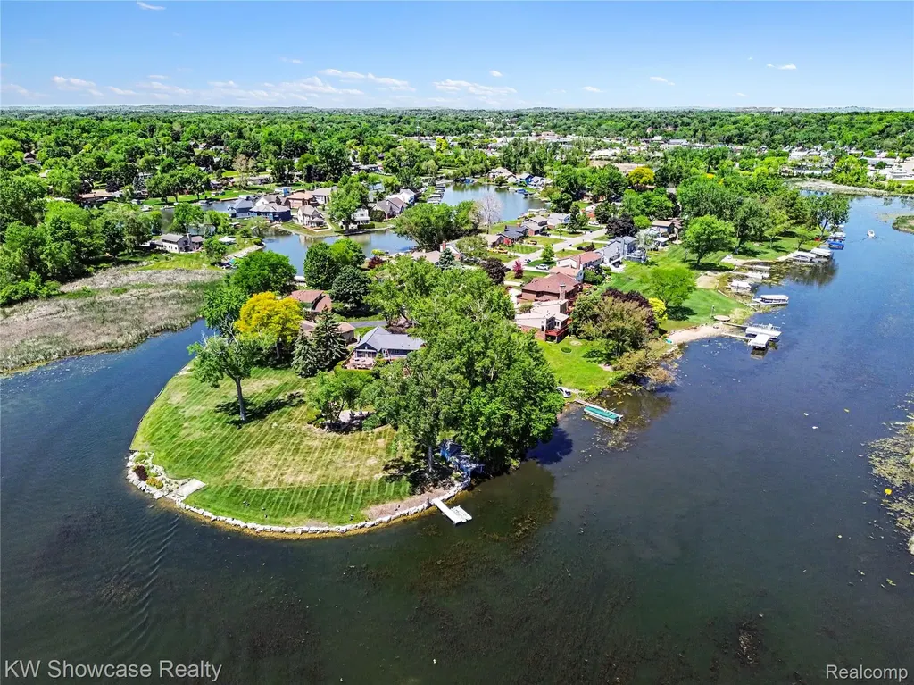 474 Beverly Island Drive Waterford Charter Township MI 48328