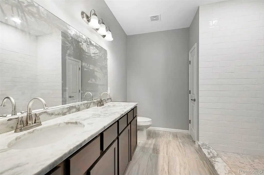 10020 Santa Lucia Court Grand Blanc City MI 48439