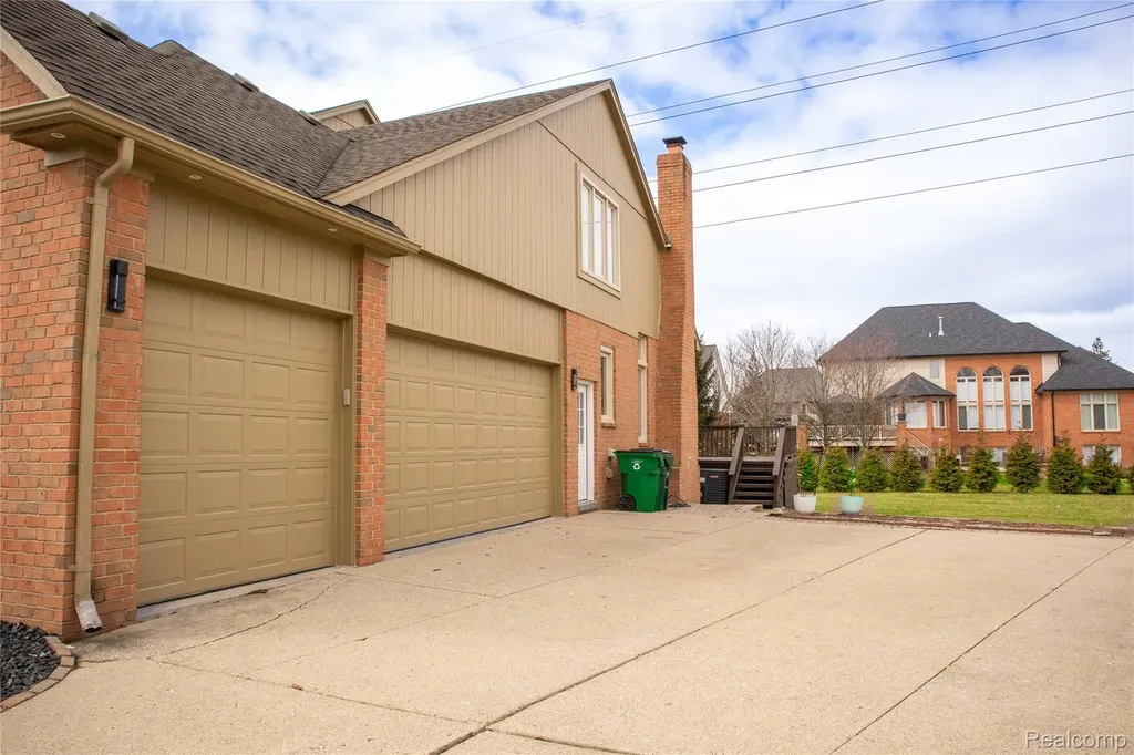 54275 Talon Court Shelby Charter Township MI 48315