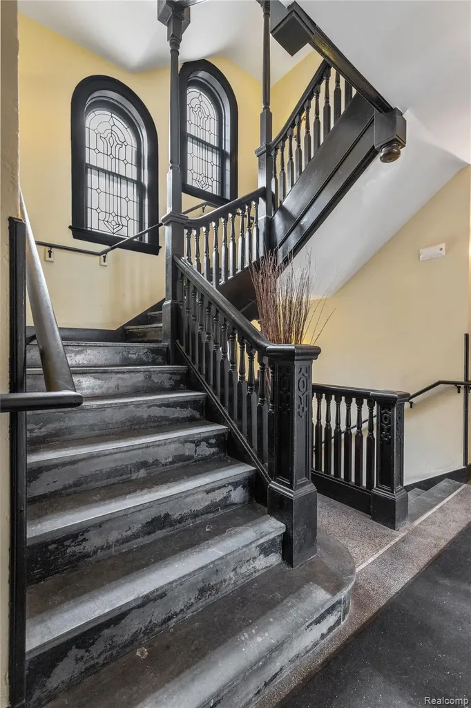 615 W Hancock Street Detroit City MI 48201