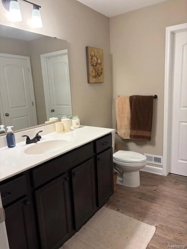 2909 Hideaway Beach Drive Brighton Township MI 48114