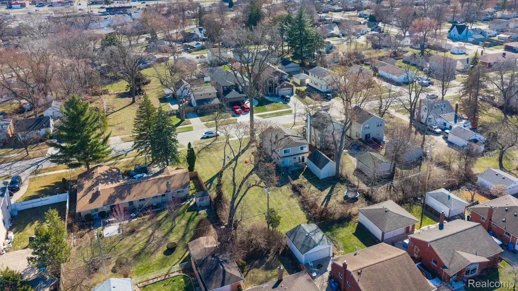 8505 Fenton Street Dearborn Heights City MI 48127