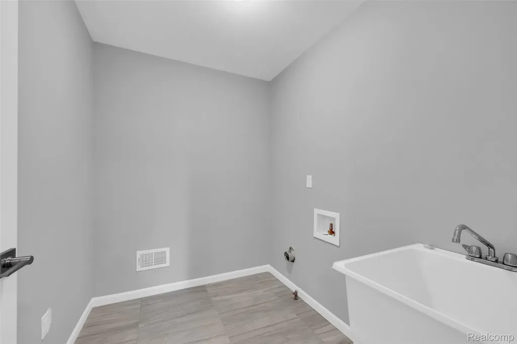 10010 Santa Lucia Court Grand Blanc City MI 48439