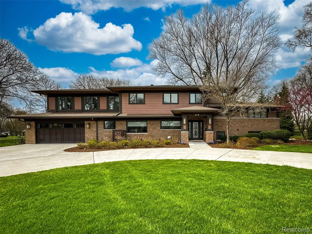 218 Hillboro Drive Bloomfield Hills City MI 48301