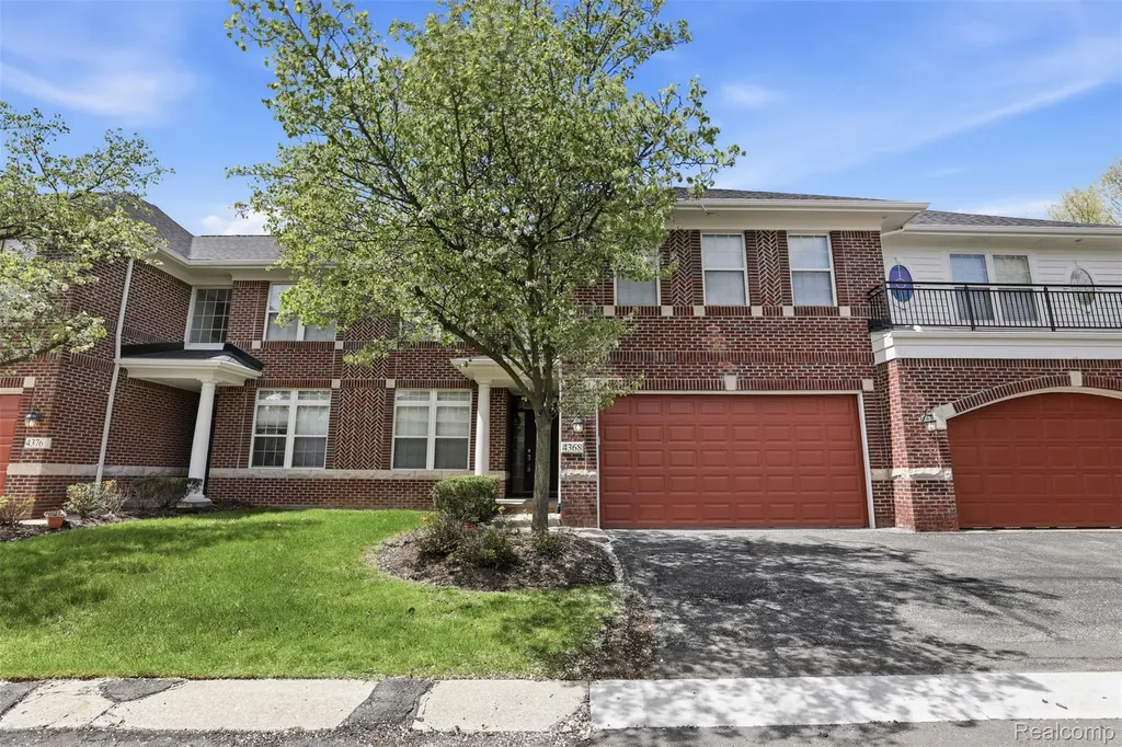 4368 Gateway Circle West Bloomfield Charter Township MI 48322