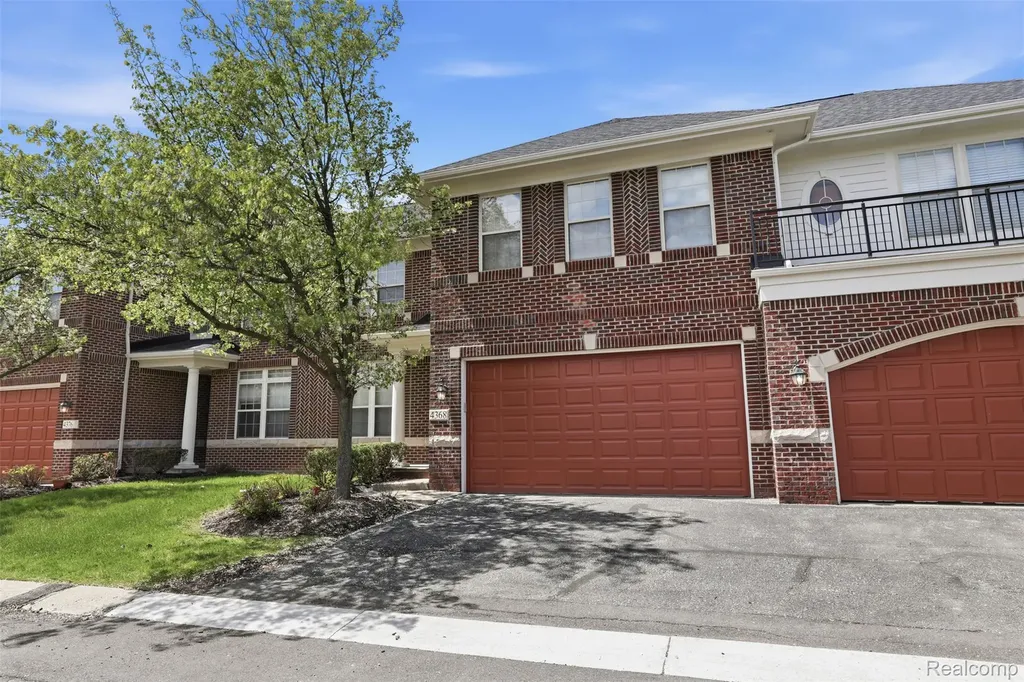 4368 Gateway Circle West Bloomfield Charter Township MI 48322