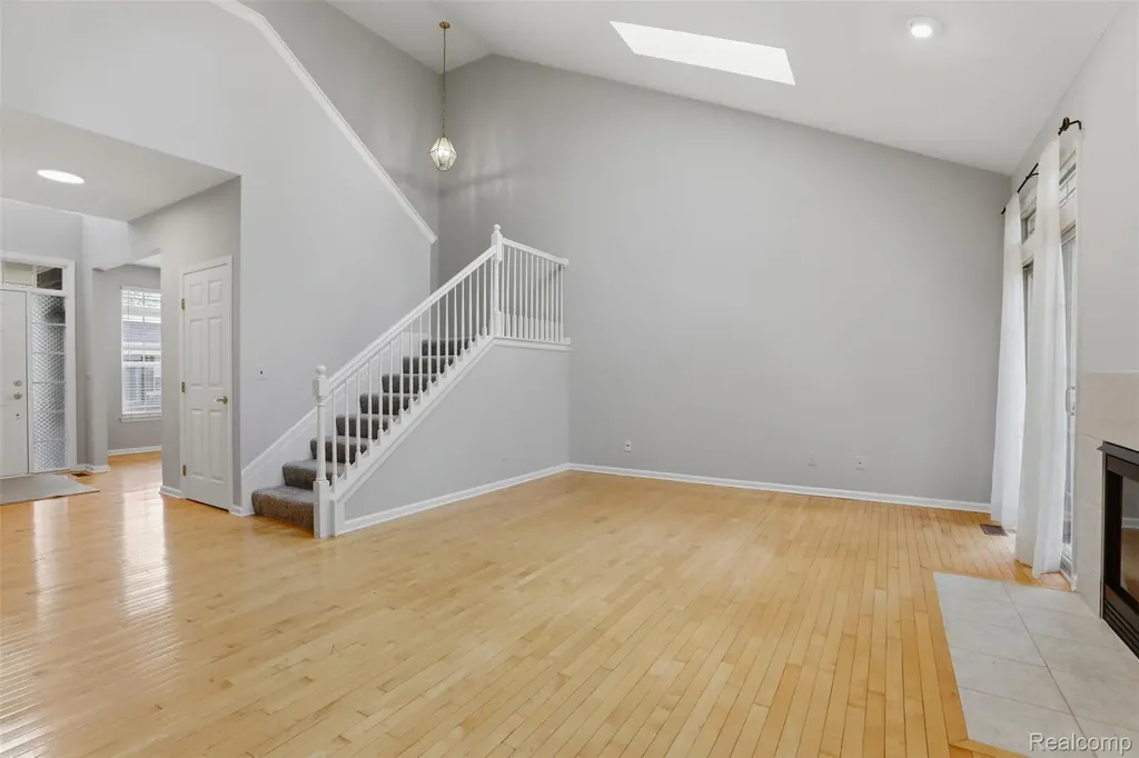 4368 Gateway Circle West Bloomfield Charter Township MI 48322