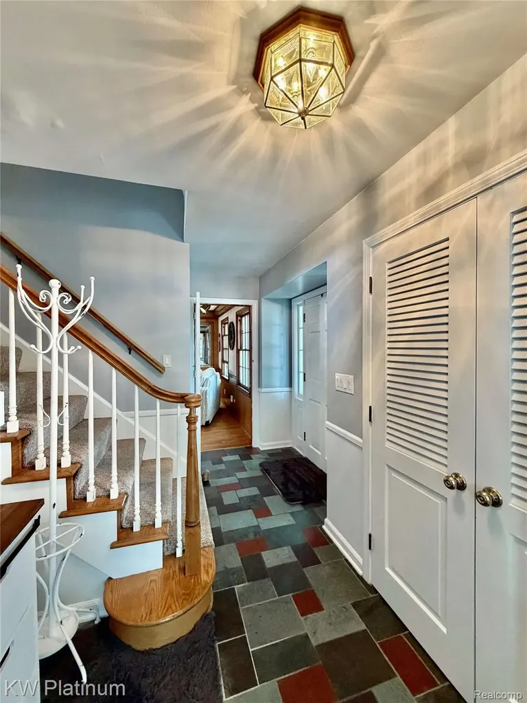 2425 Woodstock Drive Port Huron City MI 48060