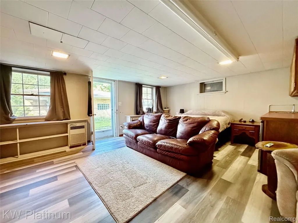 2425 Woodstock Drive Port Huron City MI 48060