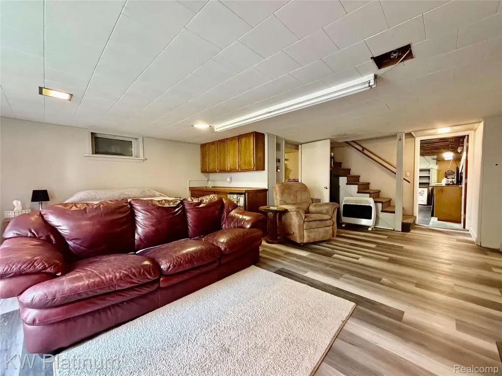 2425 Woodstock Drive Port Huron City MI 48060