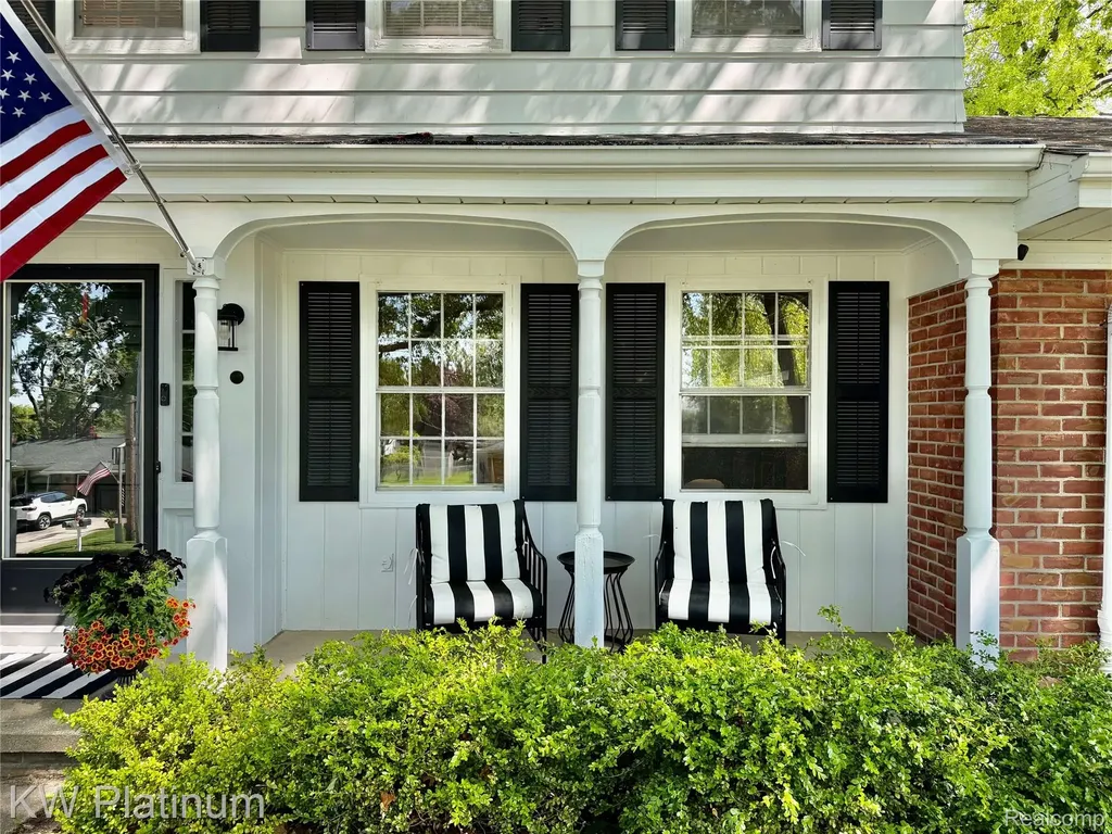 2425 Woodstock Drive Port Huron City MI 48060