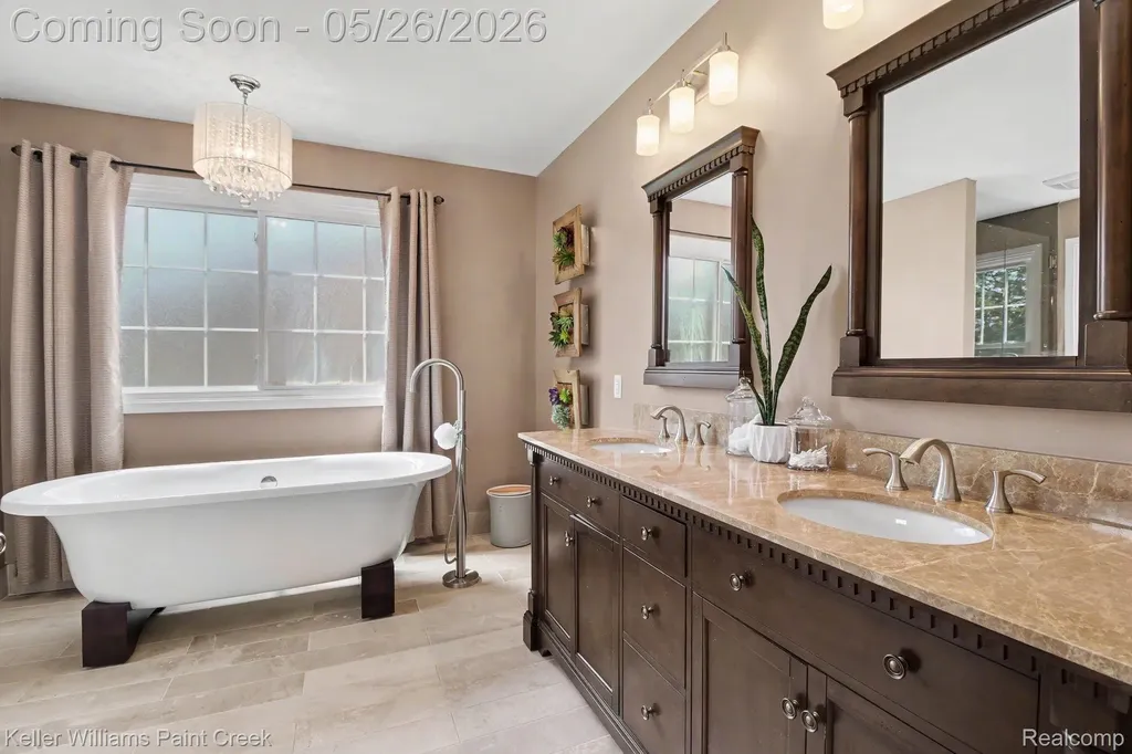 4139 Wincrest Lane Oakland Charter Township MI 48306