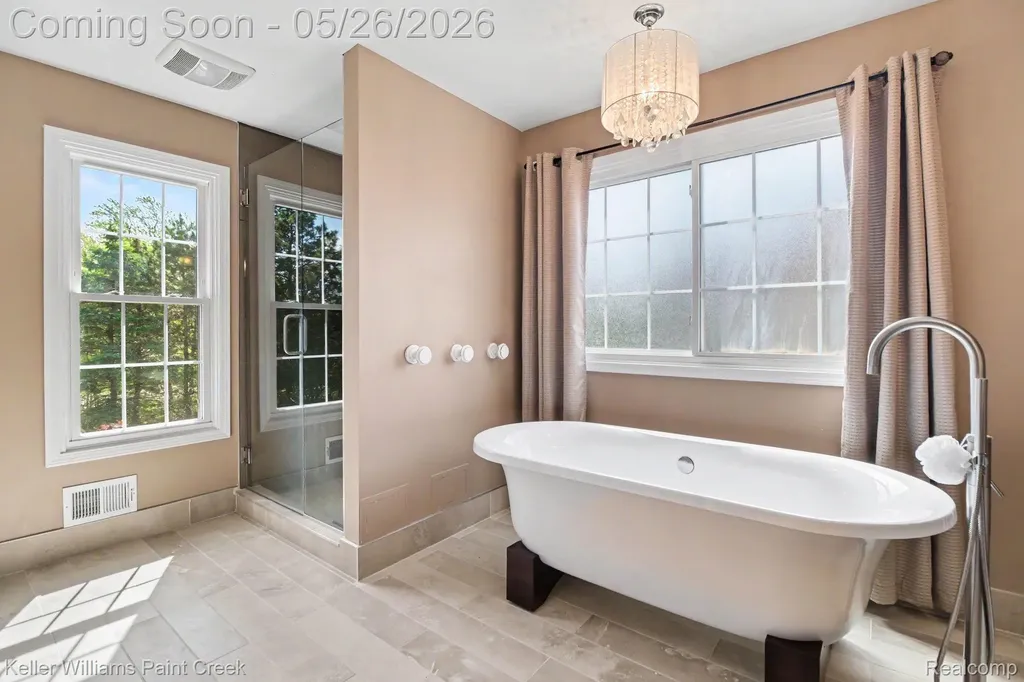 4139 Wincrest Lane Oakland Charter Township MI 48306