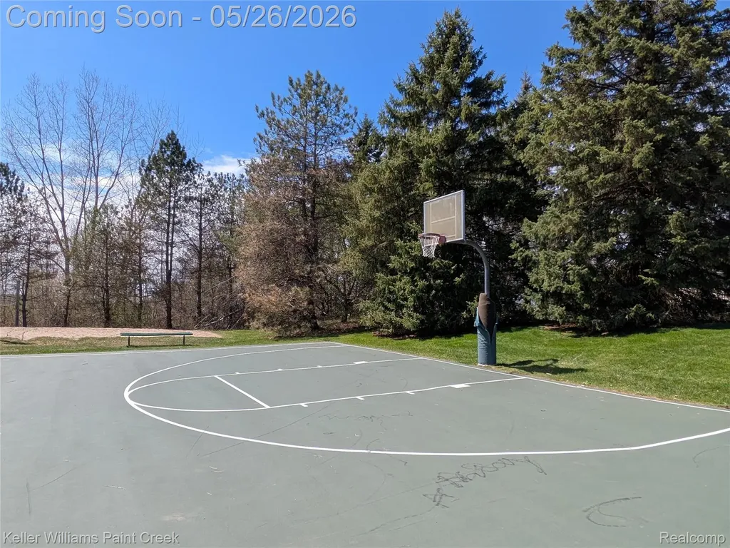4139 Wincrest Lane Oakland Charter Township MI 48306