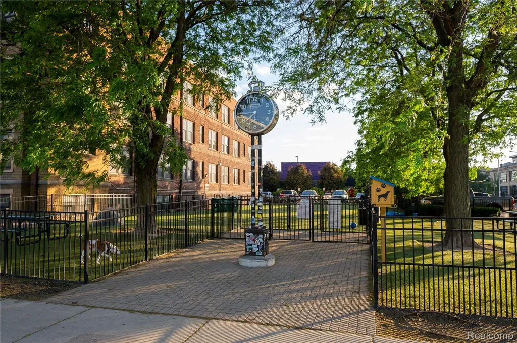 4221 Cass Avenue Detroit City MI 48201