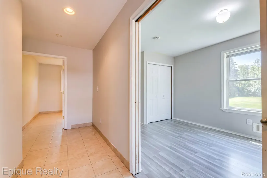 11110 Davison Road Davison Township MI 48423