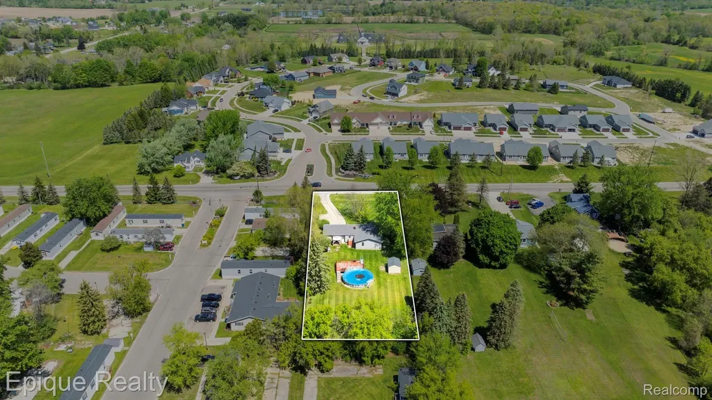 11110 Davison Road Davison Township MI 48423
