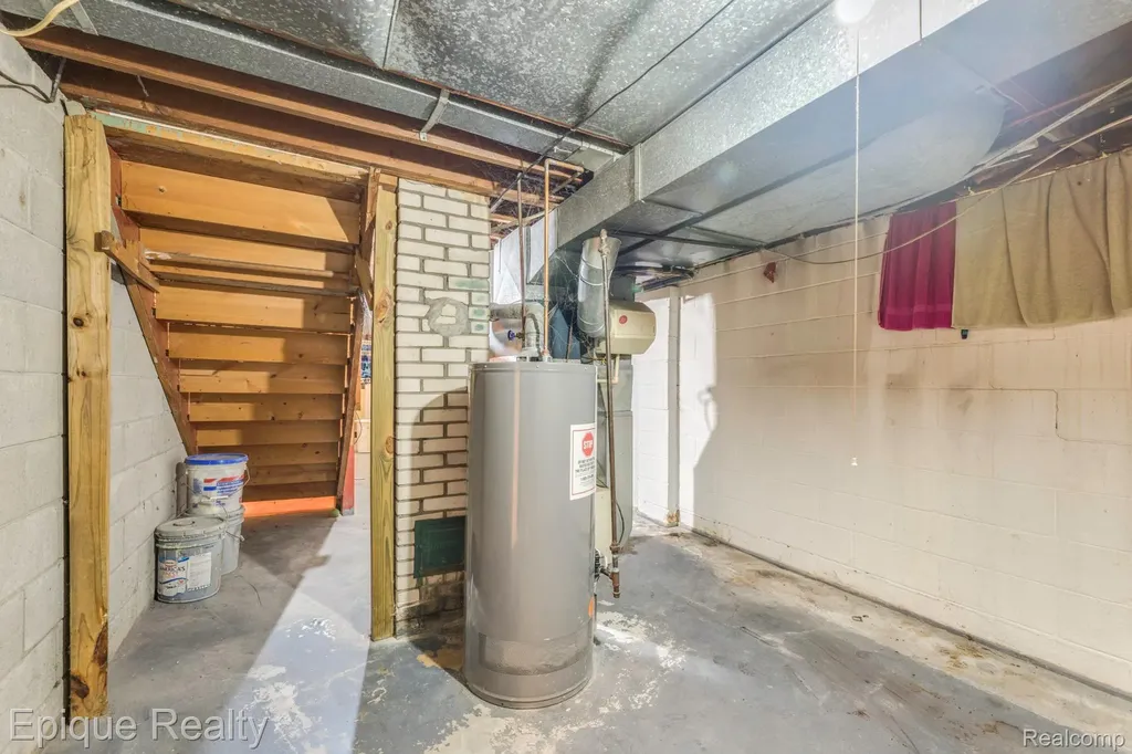 11110 Davison Road Davison Township MI 48423