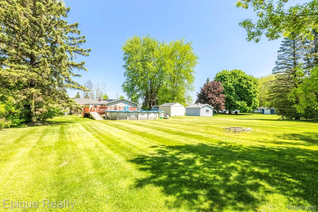 11110 Davison Road Davison Township MI 48423