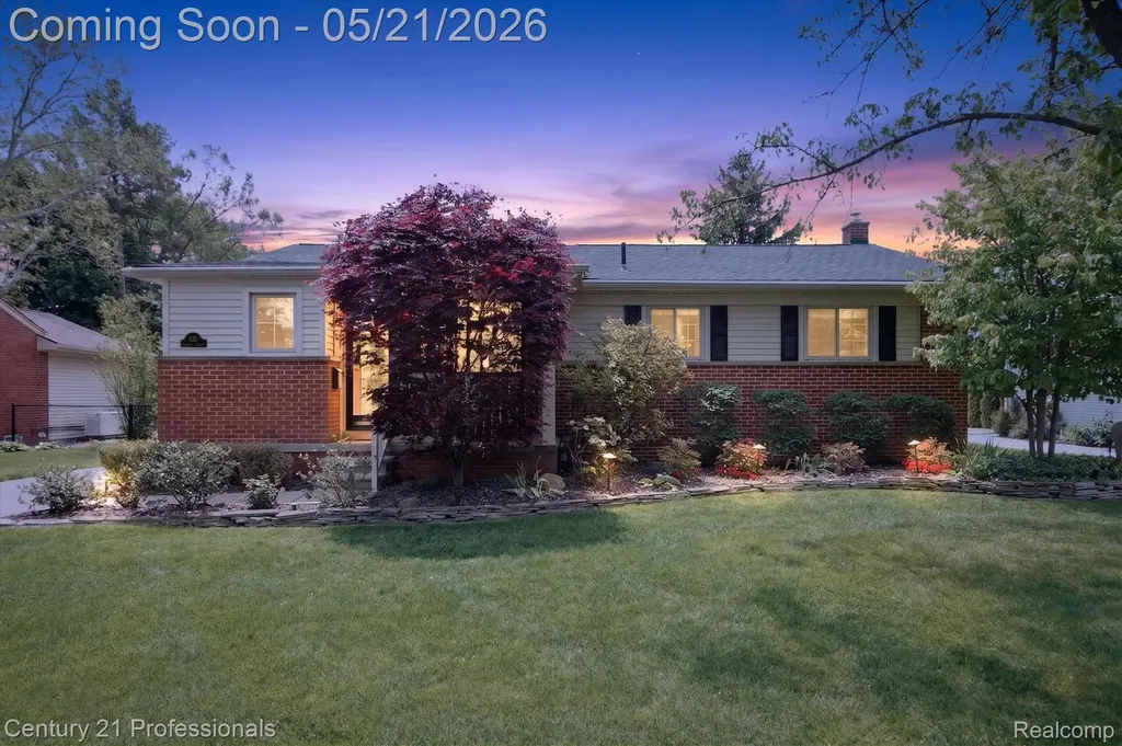 635 Simpson Street Plymouth City MI 48170