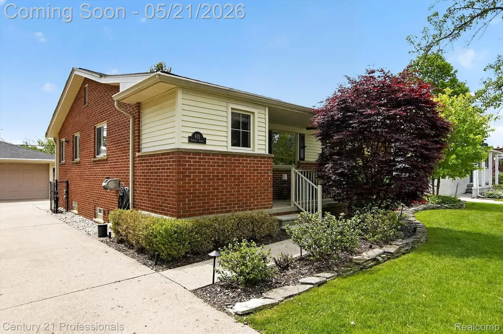 635 Simpson Street Plymouth City MI 48170