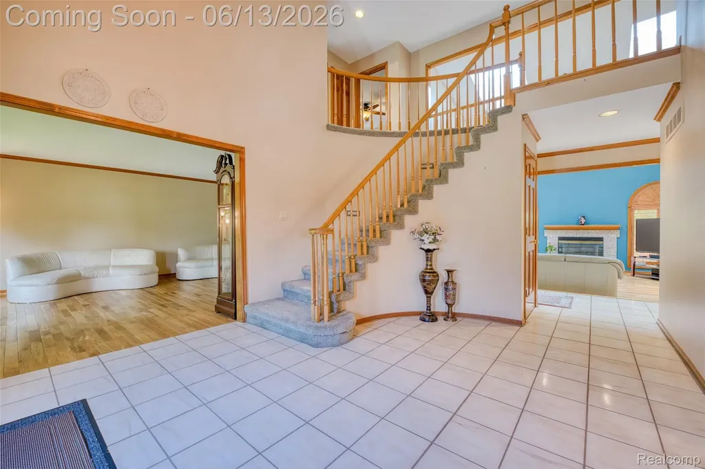 29342 Strathmore Drive Farmington Hills City MI 48331