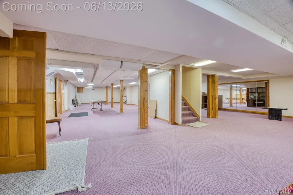 29342 Strathmore Drive Farmington Hills City MI 48331