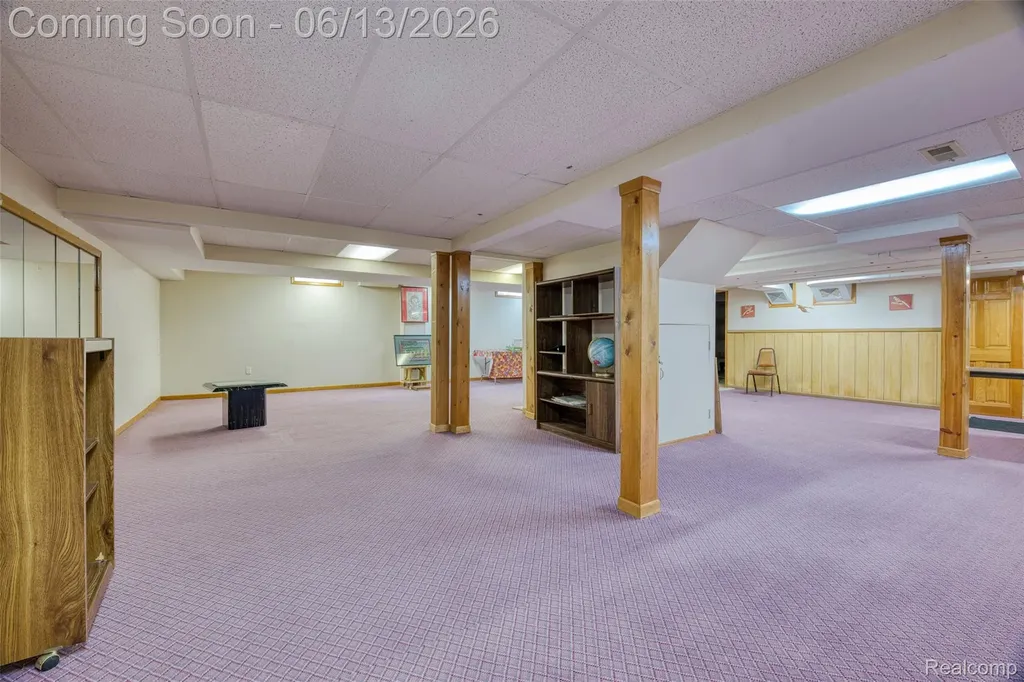 29342 Strathmore Drive Farmington Hills City MI 48331