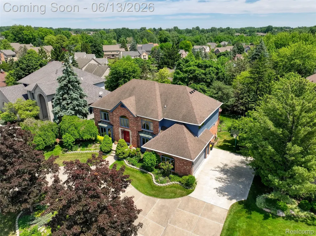 29342 Strathmore Drive Farmington Hills City MI 48331
