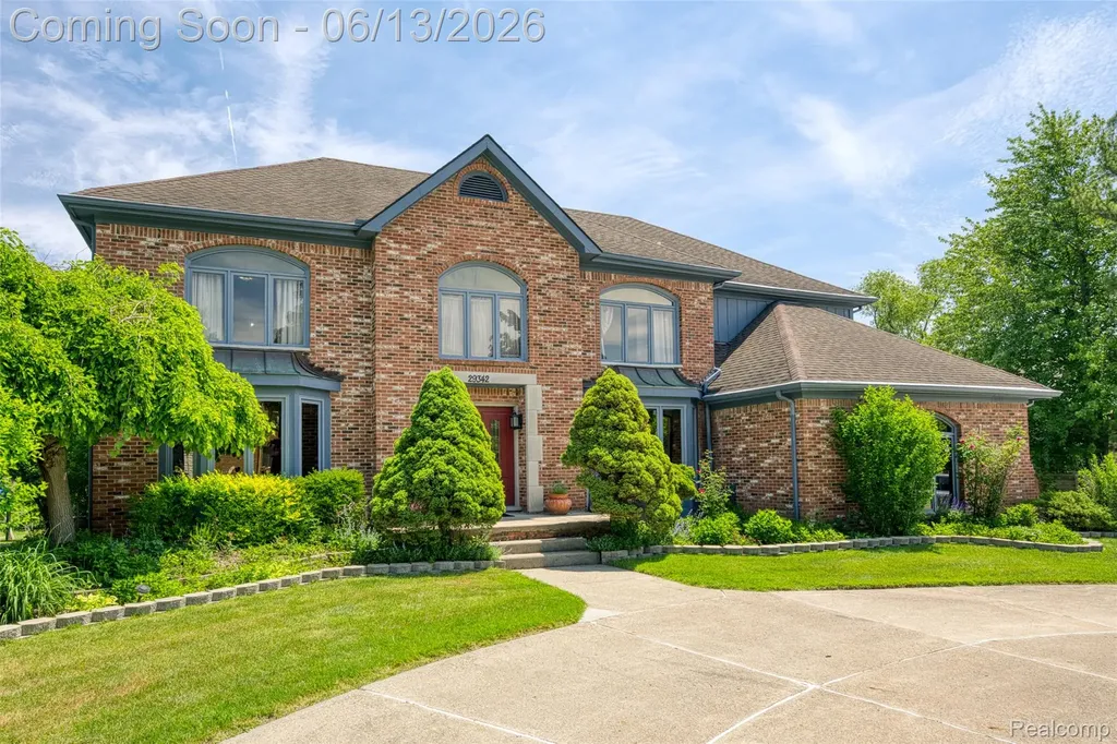29342 Strathmore Drive Farmington Hills City MI 48331