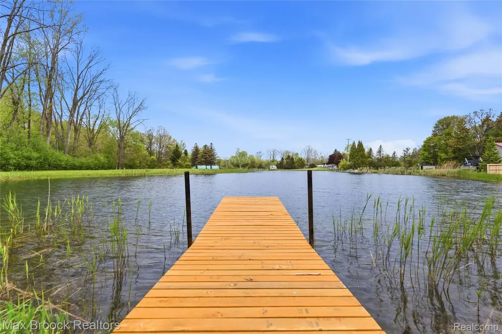 1392 Maple Grove Road Lapeer Township MI 48446