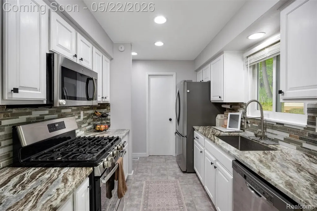 7566 Curtis Road Salem Township MI 48168