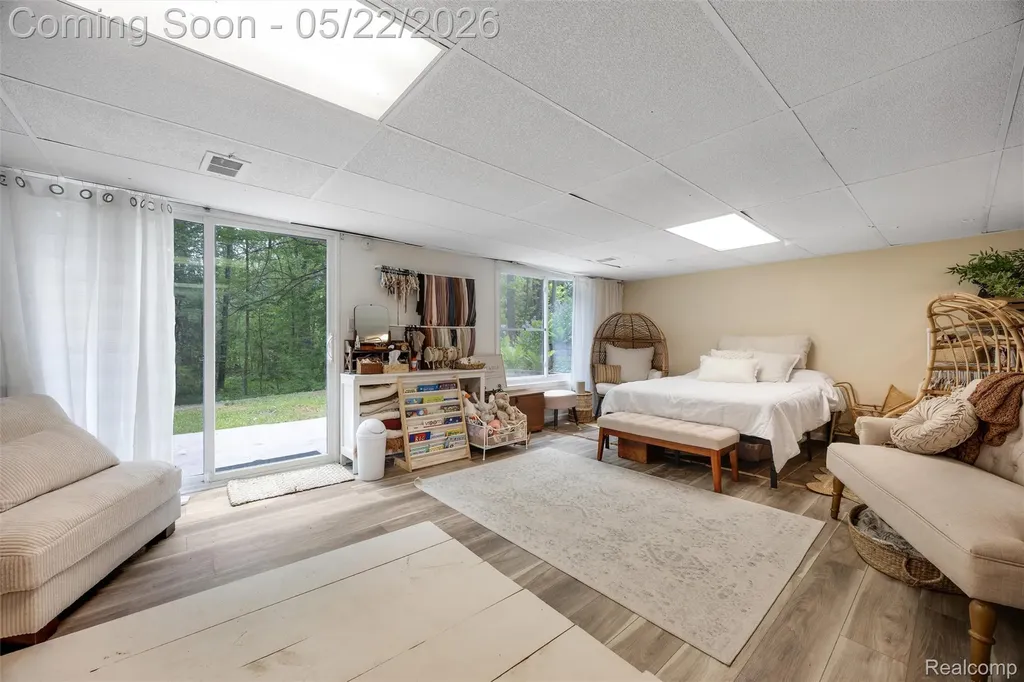 7566 Curtis Road Salem Township MI 48168