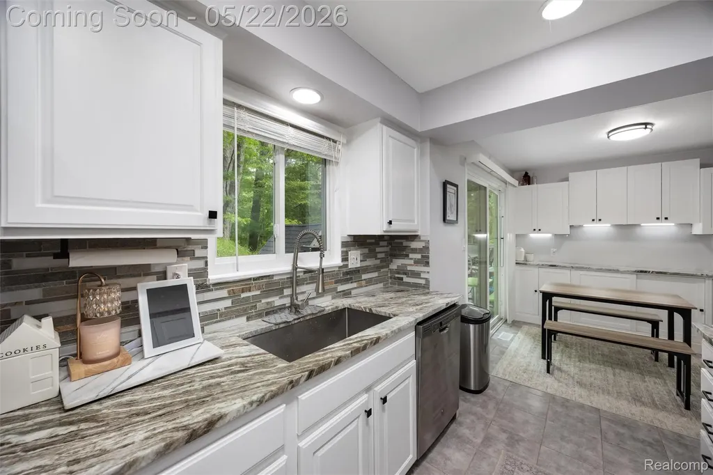 7566 Curtis Road Salem Township MI 48168