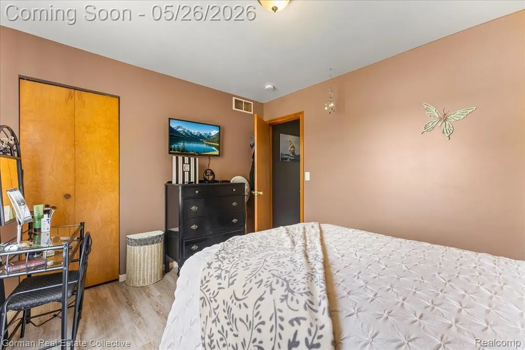 3457 W Burnside Road Marathon Township MI 48464