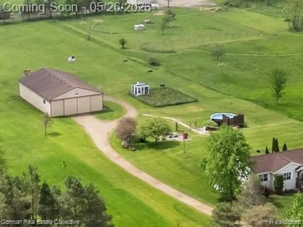 3457 W Burnside Road Marathon Township MI 48464