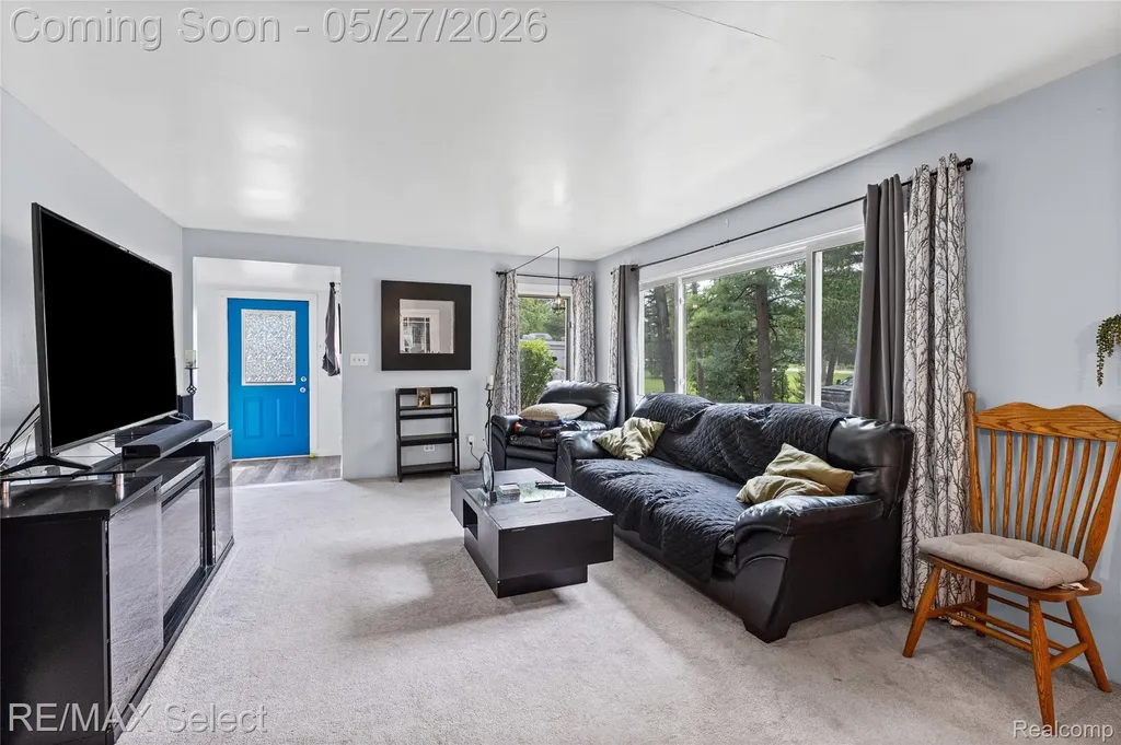 6361 Fenton Road Grand Blanc Charter Township MI 48507