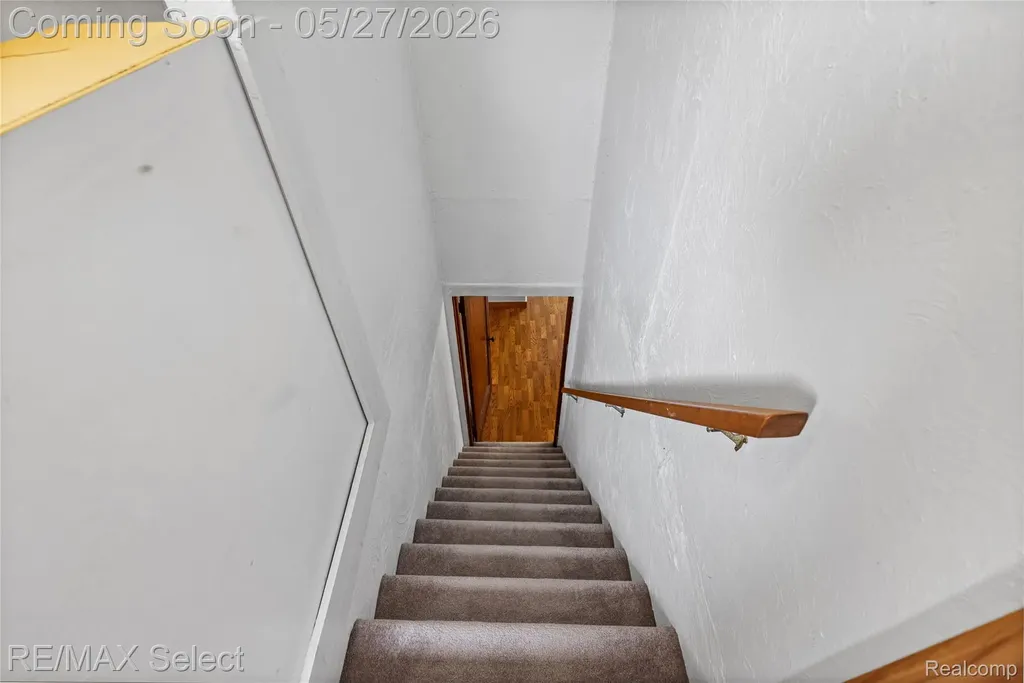 6361 Fenton Road Grand Blanc Charter Township MI 48507