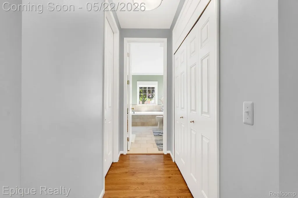 819 Pine Ridge Avenue Oxford Charter Township MI 48371