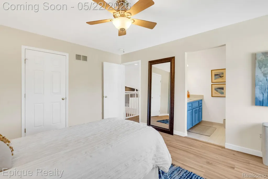 819 Pine Ridge Avenue Oxford Charter Township MI 48371