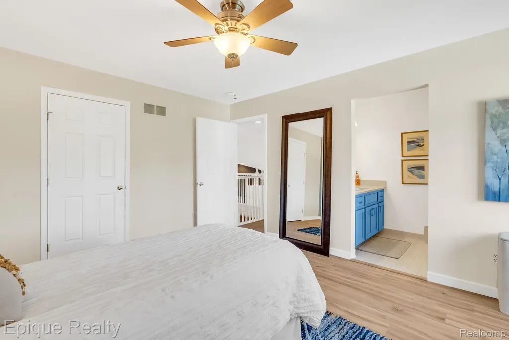 819 Pine Ridge Avenue Oxford Charter Township MI 48371