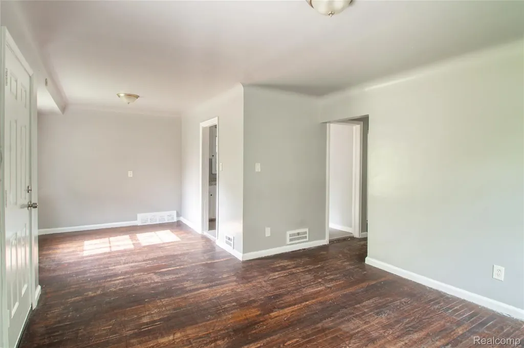 20026 Goulburn Street Detroit City MI 48205