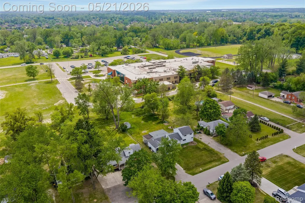 34685 Bridgeman Street Farmington Hills City MI 48335