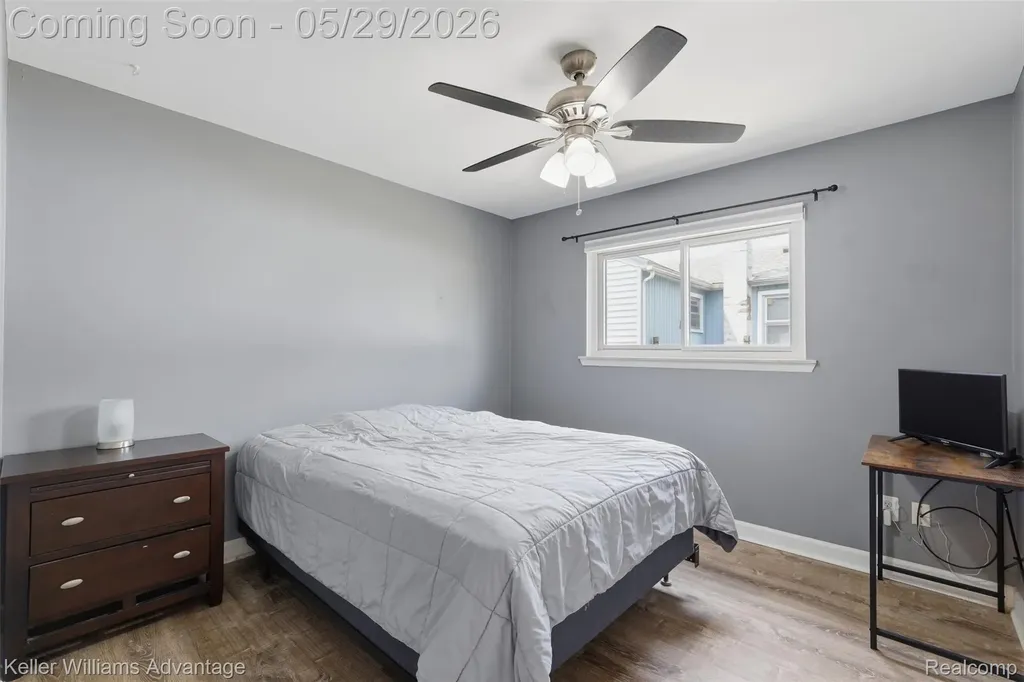 34540 Barton Street Westland City MI 48185