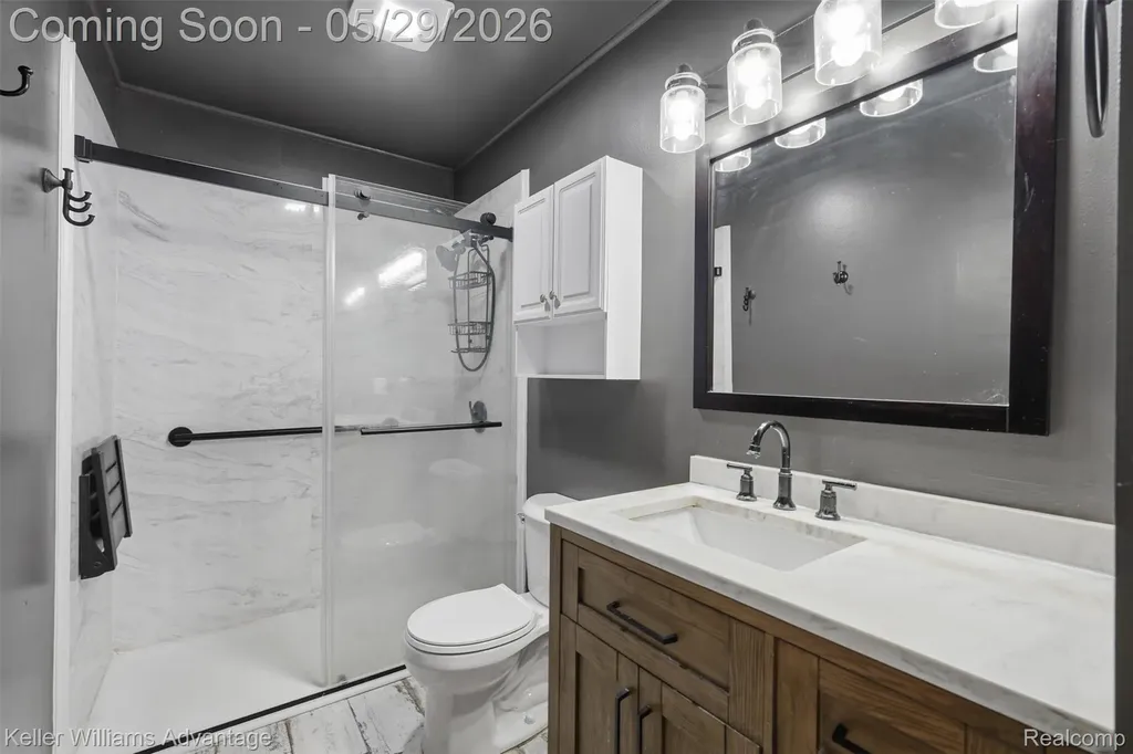 34540 Barton Street Westland City MI 48185