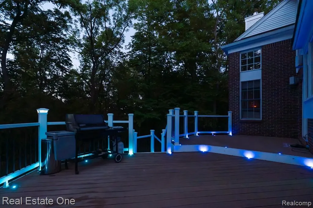 1735 Bedlington Court Rochester Hills City MI 48307