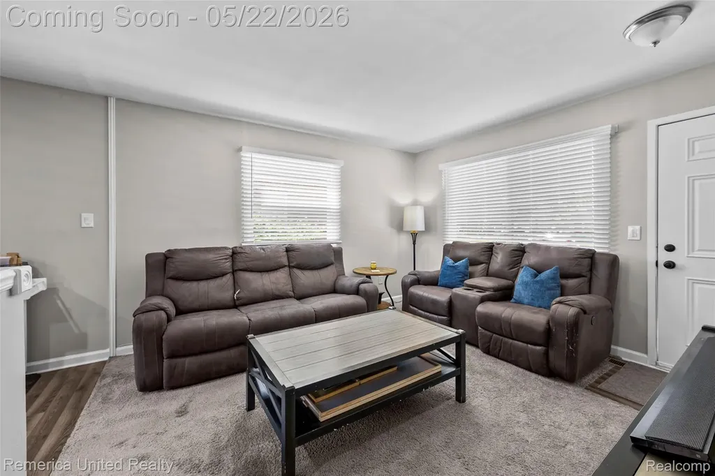 11722 Haller Street Livonia City MI 48150